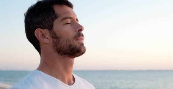 Beat Stress With This 10-Minute Daily Self-Hypnosis Technique Beat Stress With This 10-Minute Daily Self-Hypnosis Technique